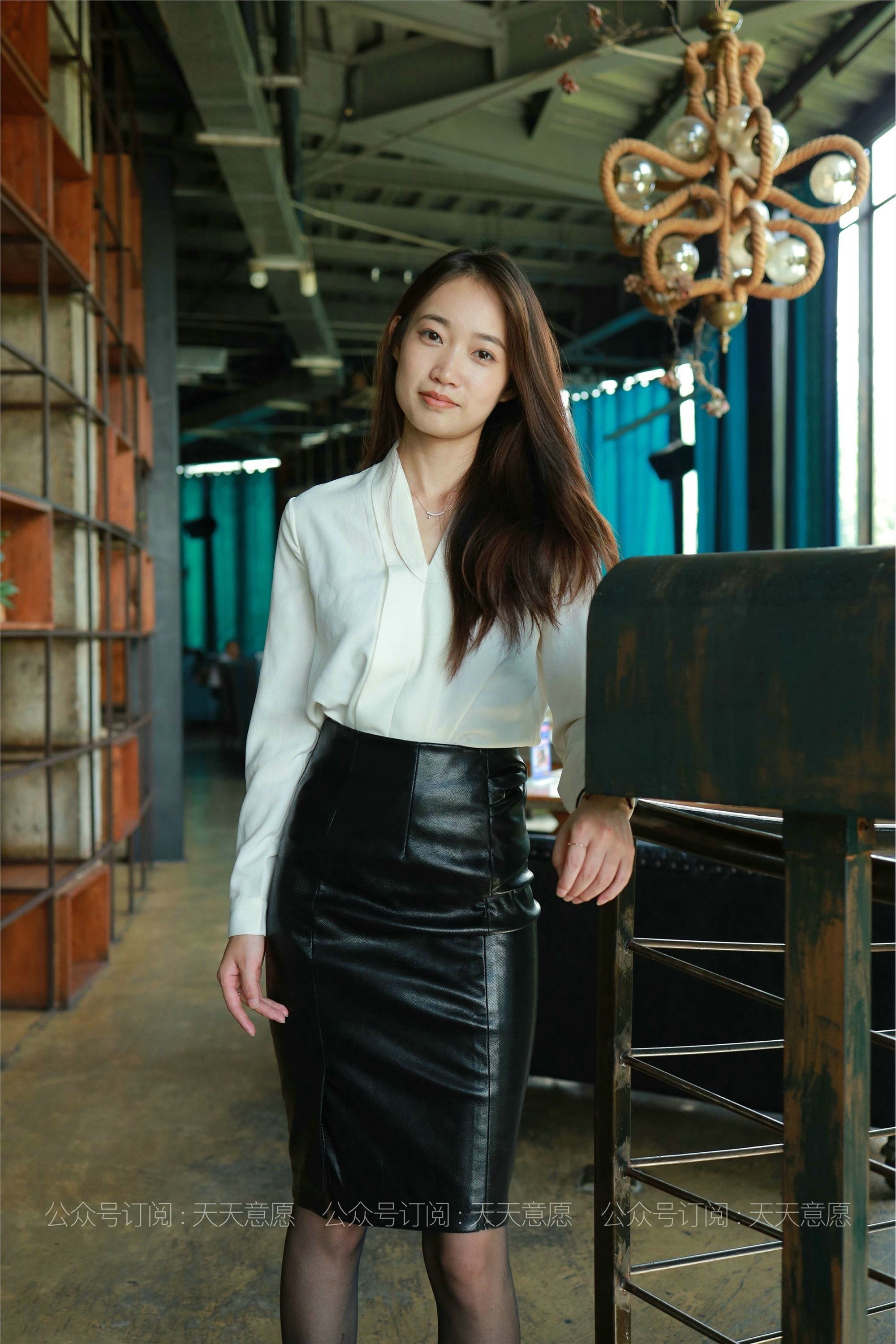 IESS异思趣向  2021.06.30 丝享家847：小高《OL黑玫瑰》